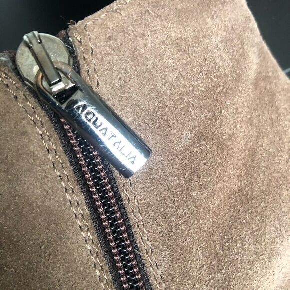 Aquatalia brown suede ankle boots - Picture 12 of 14